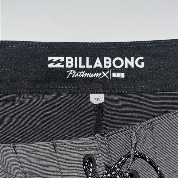 Billabong Dark Gray Board Shorts with Pocket Size 38 - Picture 5 of 5